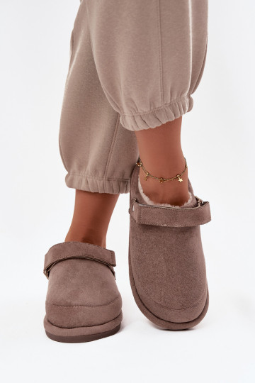 Zapatillas Femenino con correas calentamiento con pelo dentro beige Rilena