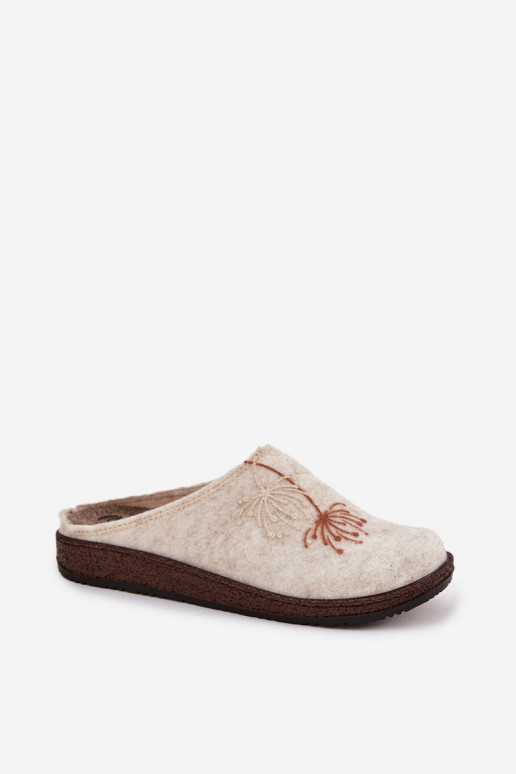 Femenino zapatos hecho en casa Zapatillas Inblu NL000011 beige Femenino zapatos hecho en casa Zapatillas Inblu NL000011 beige