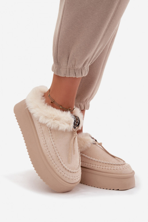 Botas de nieve Femenino con un abrigo de piel con una plataforma beige Rosmira Botas de nieve Femenino con un abrigo de piel con una plataforma beige Rosmira