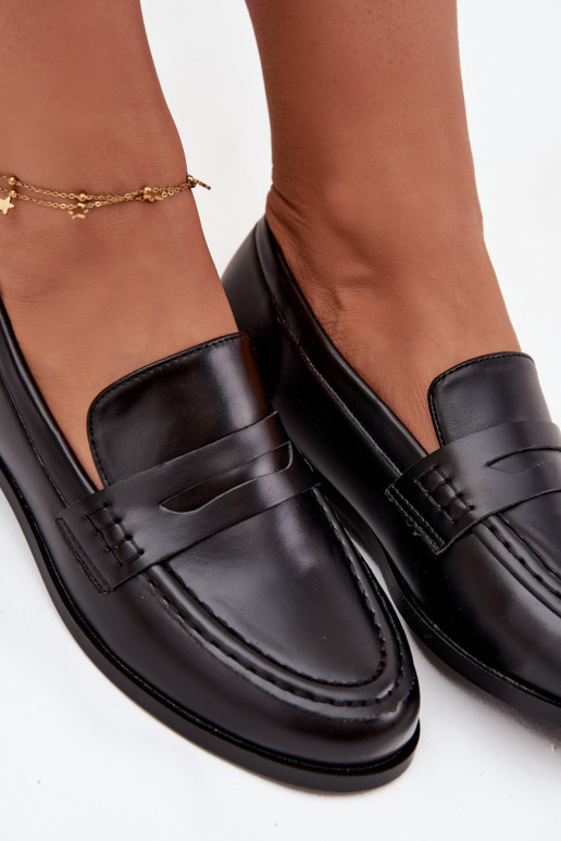 Mocasines Mocasines Femenino de cuero ecológico de color negro Bessina Mocasines Mocasines Femenino de cuero ecológico de color negro Bessina