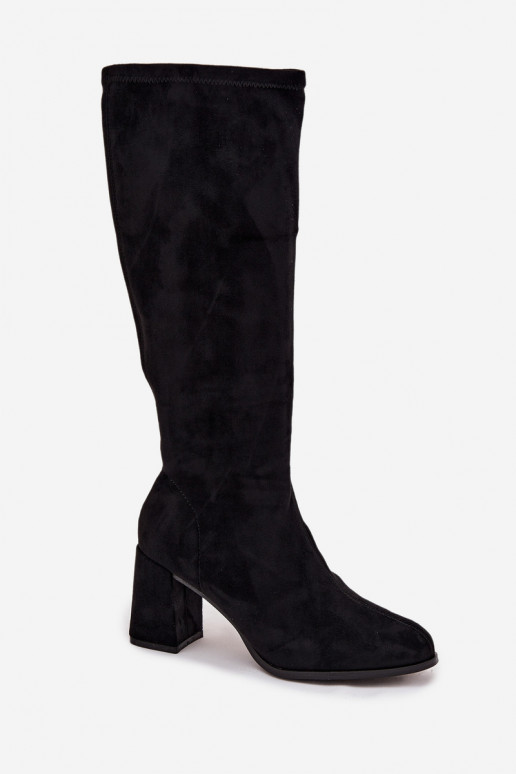 botas de mujer con taconesde gamuza ecológicau de color negro Yelisse botas de mujer con taconesde gamuza ecológicau de color negro Yelisse