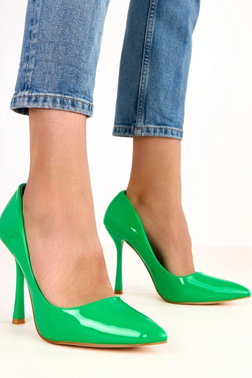 Zapatos de tacón alto color...