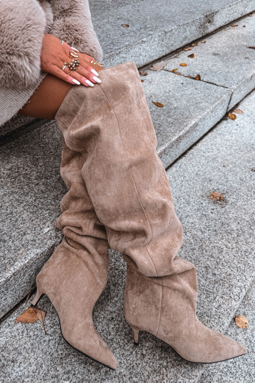 Un modelo convincente botas de mujer con tacones finos beige Ysolienne Un modelo convincente botas de mujer con tacones finos beige Ysolienne