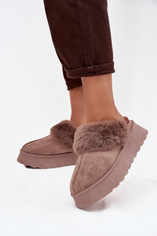 Botas de nieve Femenino con una plataforma con un abrigo de piel I Haftem beige Querina