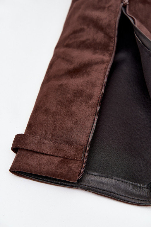 Botas altas de mujer de ante ecológico, con tacón bloque, forradas, caña decorada, color chocolate Evyra