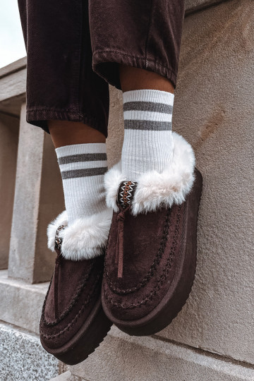 Botas de nieve Femenino con un abrigo de piel con una plataforma CzekoladoAe Rosmira