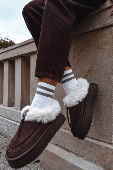 Botas de nieve Femenino con un abrigo de piel con una plataforma CzekoladoAe Rosmira 2