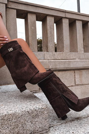 Botines acolchados de mujer con tacones decorados color chocolate Luvielle