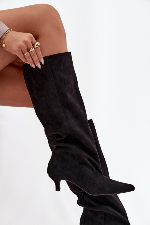 botas de mujer con taconesde gamuza ecológicau de color negro Pheona botas de mujer con taconesde gamuza ecológicau de color negro Pheona