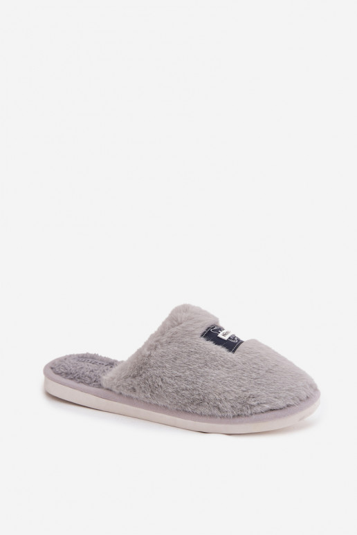 zapatos hecho en casa Zapatillas Femenino con un abrigo de piel color gris Tiene queelis zapatos hecho en casa Zapatillas Femenino con un abrigo de piel color gris Tiene queelis