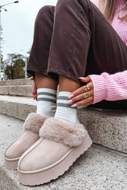 Botas de nieve Femenino con una plataforma con un abrigo de piel I Haftem beige Querina Botas de nieve Femenino con una plataforma con un abrigo de piel I Haftem beige Querina