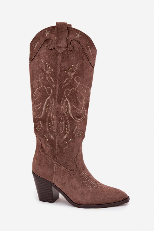 botas estilo vaquero Femenino con taconesde gamuza ecológicau de color caqui Coretta botas estilo vaquero Femenino con taconesde gamuza ecológicau de color caqui Coretta