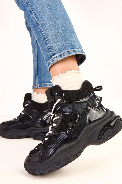 Zapatillas deportivas negras con... Zapatillas deportivas negras con...