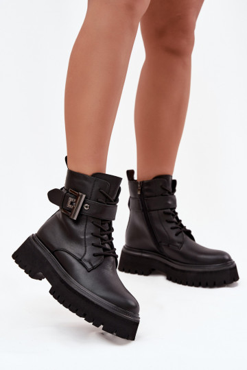 Botas de trabajo para mujer de piel sintética cálidas decoradas con hebillas D&A MK52-032 en negro 2