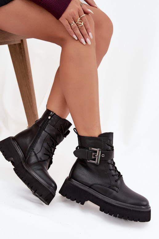 Piel botines de trabajo Femenino calentamiento para decorar con hebillas D&A MK52-032 de color negro Piel botines de trabajo Femenino calentamiento para decorar con hebillas D&A MK52-032 de color negro