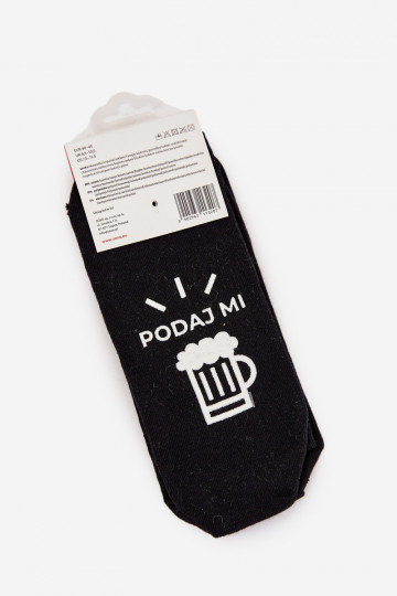 Calcetines para hombre con la inscripción "Pásame una cerveza" en color negro 2