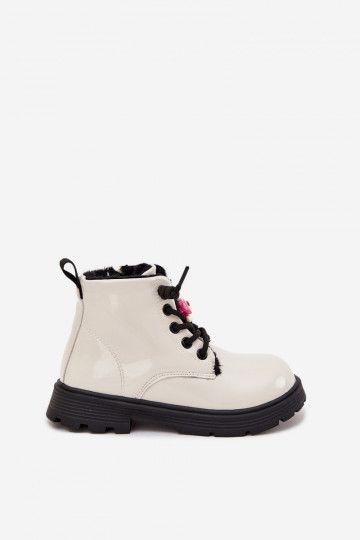 Botines para niños en color blanco con efecto charol y ositos Jovellea 2
