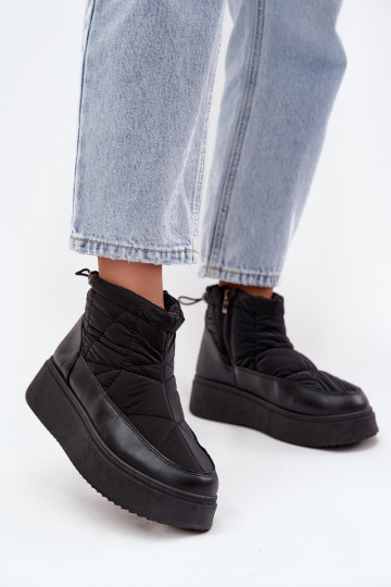 Botas de nieve Femenino con una plataforma calentamiento con pelo dentro de color negro Tahlira 2