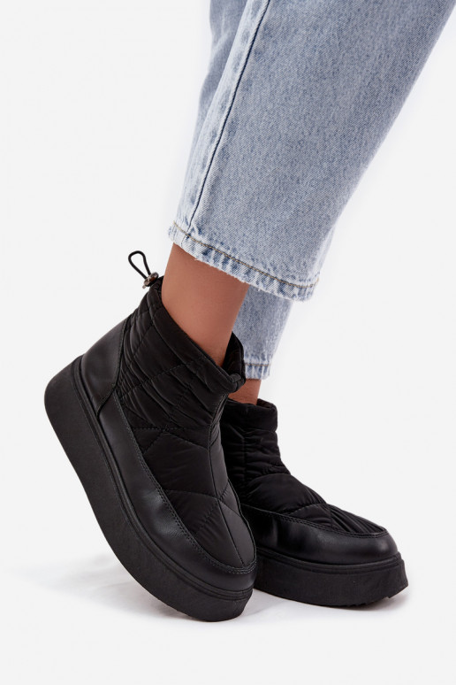 Botas de nieve Femenino con una plataforma calentamiento con pelo dentro de color negro Tahlira Botas de nieve Femenino con una plataforma calentamiento con pelo dentro de color negro Tahlira