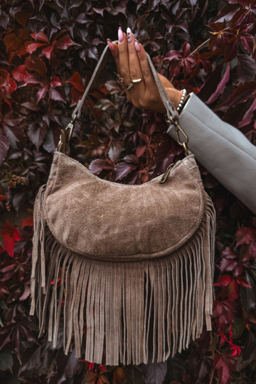 Bolso de ante sintético color arena oscuro con flecos Aurelisse 2