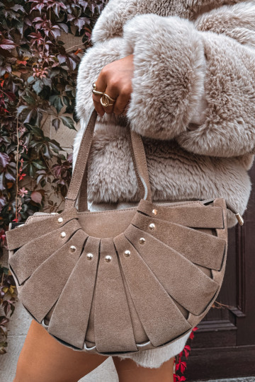 Tiene quenoActivadoturalnego de gamuzau color marfil Tialine