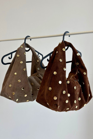 Bolso de ante de chocolate con decoración Marisse 2