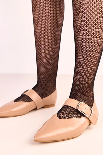 Bailarinas color arena con...