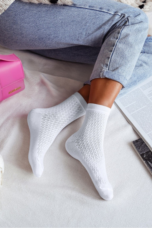 Medias Femenino con elementos calados el color blanco Medias Femenino con elementos calados el color blanco