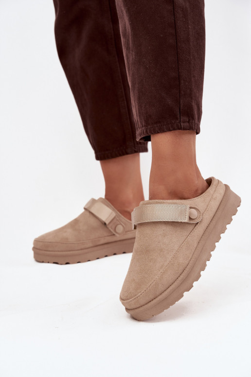 Zapatillas de casa cálidas de mujer con forro de piel y plataforma color arena Azida