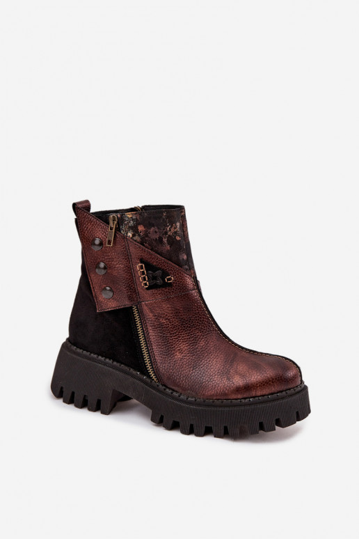 Piel calentamiento Botas con una plataforma Y tacones planos Tiene queciejka 06140-02 color marrón