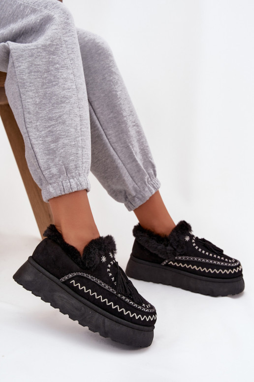 Botas de nieve Femenino con una plataforma con un abrigo de piel y flecos de color negro Ferayne