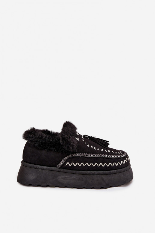 Botas de nieve Femenino con una plataforma con un abrigo de piel y flecos de color negro Ferayne