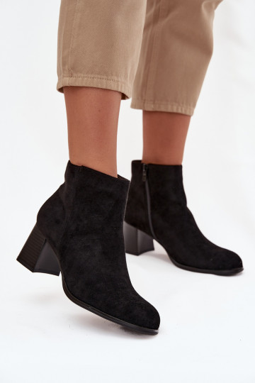 Botas de mujer de gamuza ecológicaoAe de color negro Tiene querilou 2
