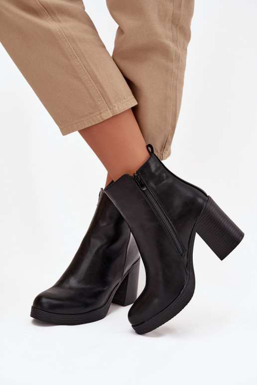 Botas de mujer de color negro Ryselle