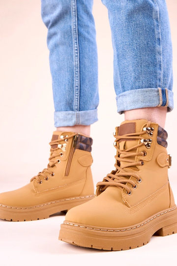 Botas traperas marrones y cálidas de cuero sintético mate Selio 2