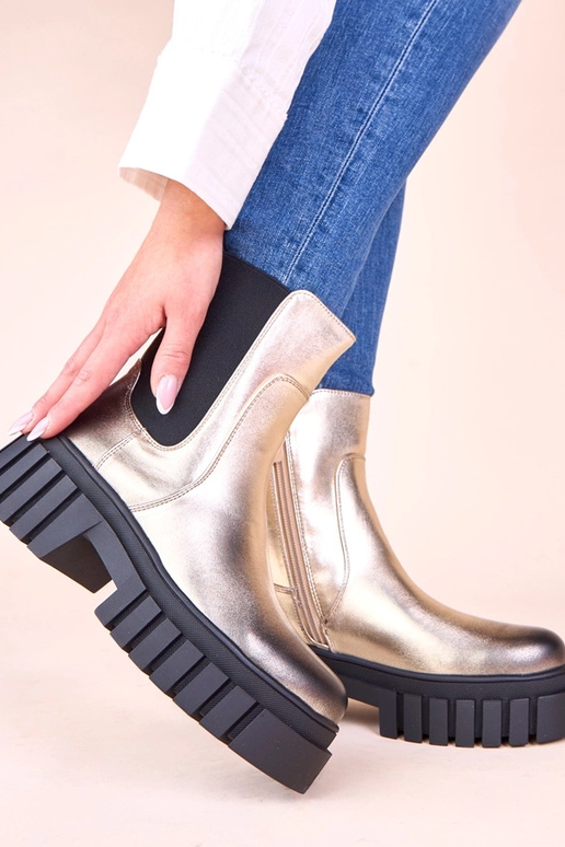 Botines dorados con plataforma y...