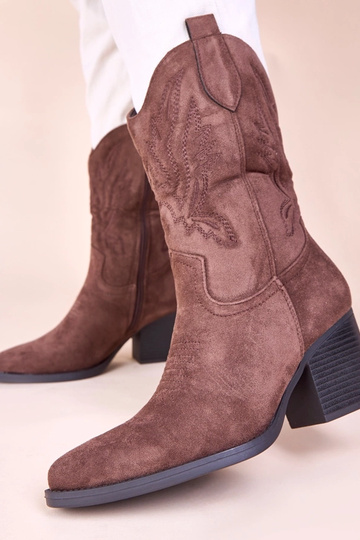 Botines vaqueros marrones con aplicación bordada decorativa Cassa 2