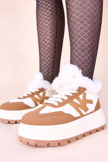 Zapatillas deportivas acolchadas de piel sintética marrón Nicha