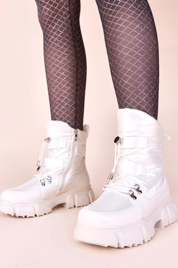 Botas blancas nevadas con brillo perlado, forradas con piel sintética Jassi
