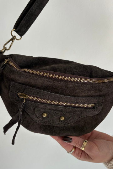 Tiene queno en el torsoActivadoturalnego de gamuzau CzekoladoAa Romilly 2