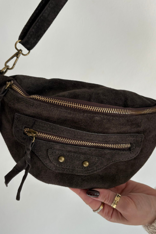 Tiene queno en el torsoActivadoturalnego de gamuzau CzekoladoAa Romilly