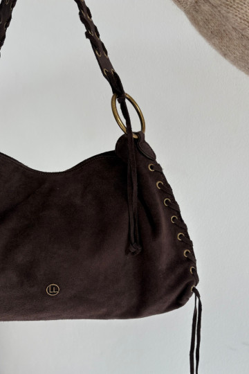 Bolso de ante sintético chocolate con cordones decorativos Janelis 2