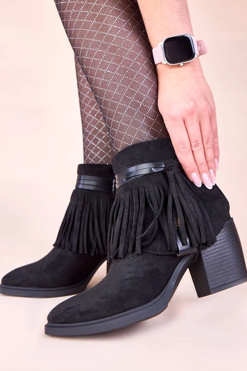 Botines negros con tacón adornados con flecos Mulan 2