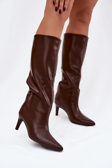 Botas de mujer de caña alta tipo easy-on con tacones finos de color marrón Olivienne 2