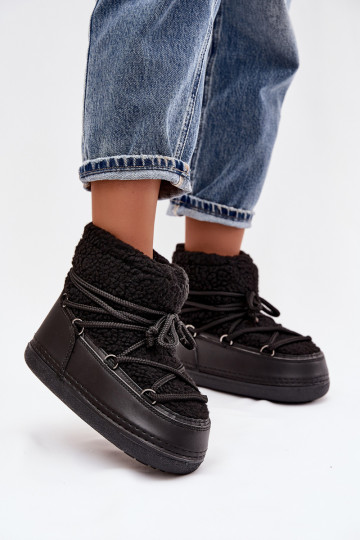 Botas de nieve Femenino con un abrigo de piel Typu Baranek con correas de color negro Belira 2