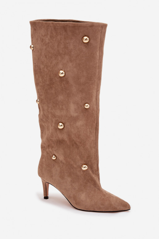Un modelo convincente botas de mujer con tacones finos Ze color doradomi Ozdobami beige Thaliane