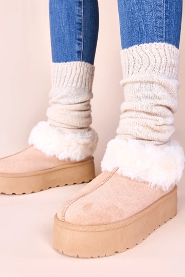 Botas de nieve color arena claro con piel Deesi