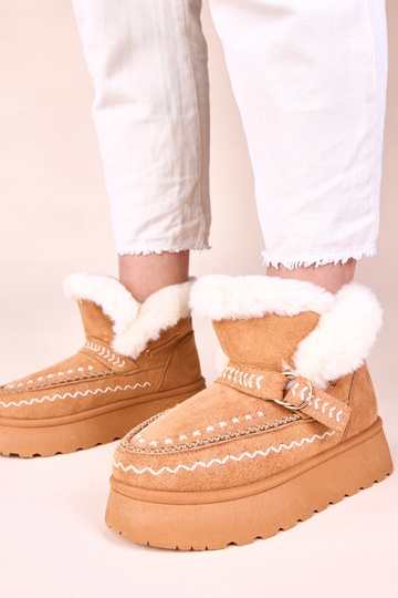 Botas de nieve marrones con aplicación decorativa bordada Ciana