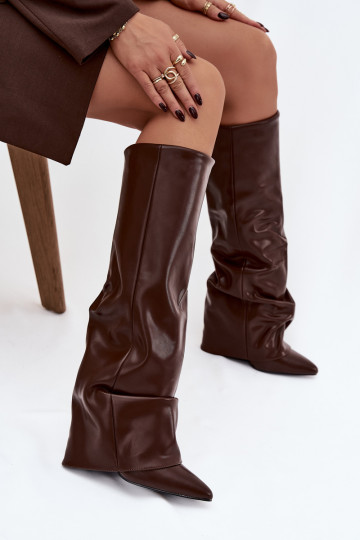 Botas largas de mujer color chocolate cálidas con caña enrollada y tacones bajos Elivira 2