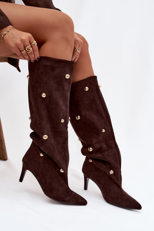 Botas largas de mujer de modelo fácil de poner color chocolate con tacones finos y adornos dorados Thaliane